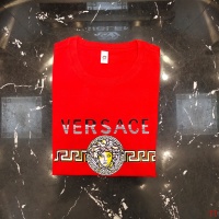 $39.00 USD Versace T-Shirts Short Sleeved For Men #865620