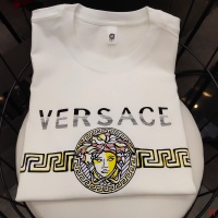 $39.00 USD Versace T-Shirts Short Sleeved For Men #865621