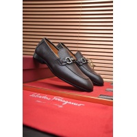 $100.00 USD Ferragamo Leather Shoes For Men #867519