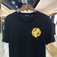 $41.00 USD Versace T-Shirts Short Sleeved For Men #867974