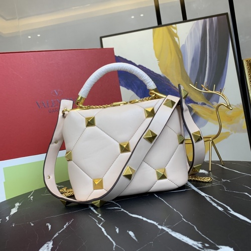 Replica Valentino AAA Quality Messenger Bags For Women #868346 $108.00 USD for Wholesale