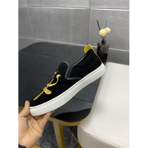 Replica Fendi Casual Shoes For Men #868666 $72.00 USD for Wholesale