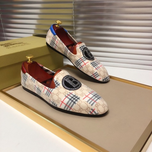Replica Burberry Casual Shoes For Men #868748 $80.00 USD for Wholesale