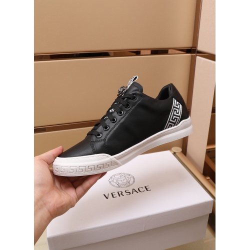 Replica Versace Casual Shoes For Men #868837 $88.00 USD for Wholesale