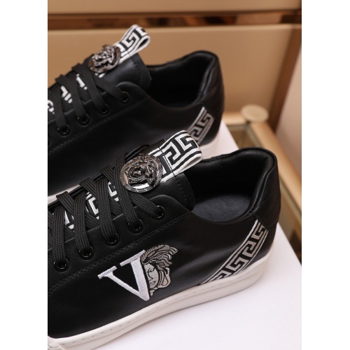 Replica Versace Casual Shoes For Men #868837 $88.00 USD for Wholesale