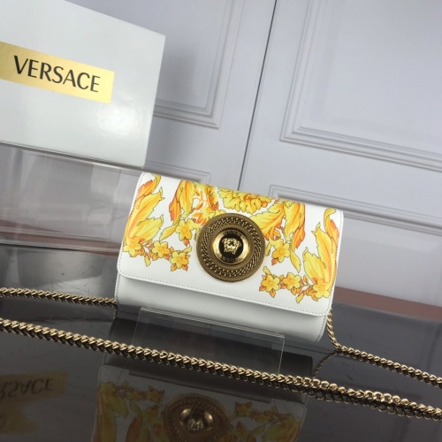 Versace AAA Quality Messenger Bags For Women #868936 $102.00 USD, Wholesale Replica Versace AAA Quality Messenger Bags