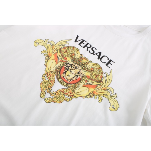 Replica Versace T-Shirts Short Sleeved For Men #869530 $27.00 USD for Wholesale