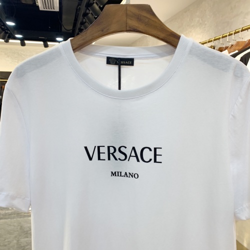 Replica Versace T-Shirts Short Sleeved For Men #869742 $41.00 USD for Wholesale