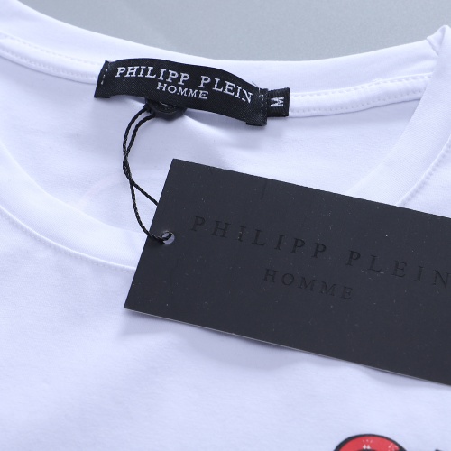 Replica Philipp Plein PP T-Shirts Short Sleeved For Men #870223 $27.00 USD for Wholesale