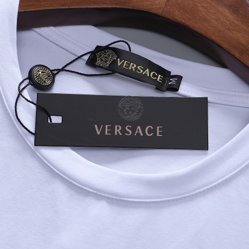 Replica Versace T-Shirts Short Sleeved For Men #870416 $27.00 USD for Wholesale
