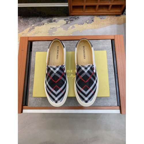Replica Burberry Casual Shoes For Men #871154 $72.00 USD for Wholesale