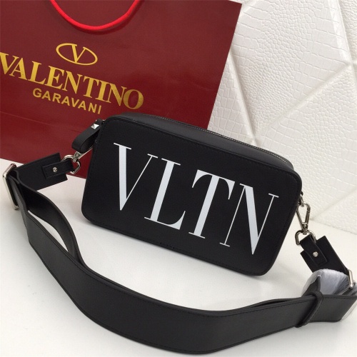 Valentino AAA Quality Messenger Bags For Women #872332 $92.00 USD, Wholesale Replica Valentino AAA Quality Messenger Bags