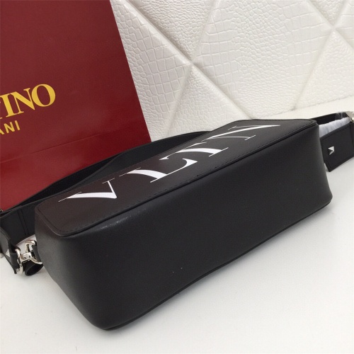 Replica Valentino AAA Quality Messenger Bags For Women #872332 $92.00 USD for Wholesale