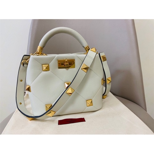 Valentino AAA Quality Messenger Bags For Women #872370 $125.00 USD, Wholesale Replica Valentino AAA Quality Messenger Bags