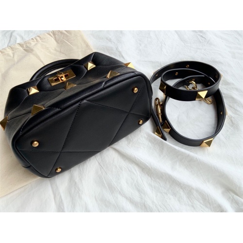 Replica Valentino AAA Quality Messenger Bags For Women #872372 $125.00 USD for Wholesale