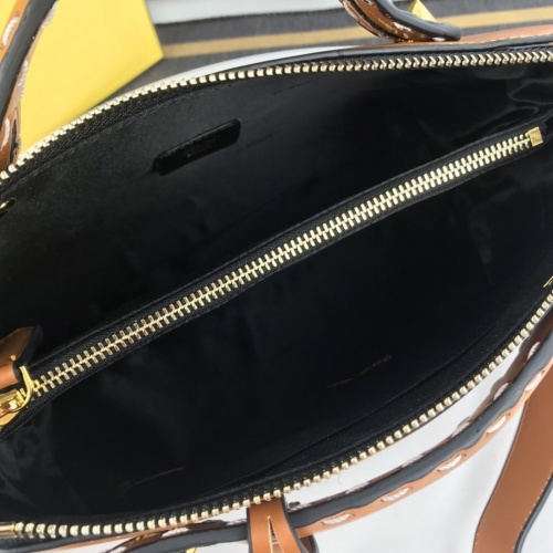 Replica Fendi AAA Messenger Bags For Women #872436 $96.00 USD for Wholesale
