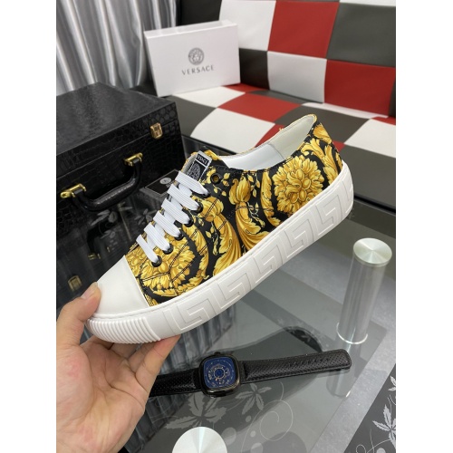 Replica Versace Casual Shoes For Men #872861 $76.00 USD for Wholesale
