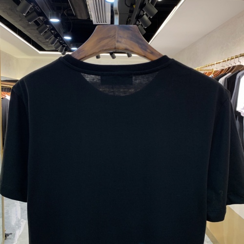 Replica Fendi T-Shirts Short Sleeved For Men #873298 $41.00 USD for Wholesale