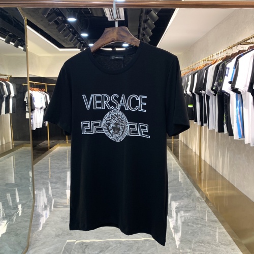 Versace T-Shirts Short Sleeved For Men #873320 $41.00 USD, Wholesale Replica Versace T-Shirts