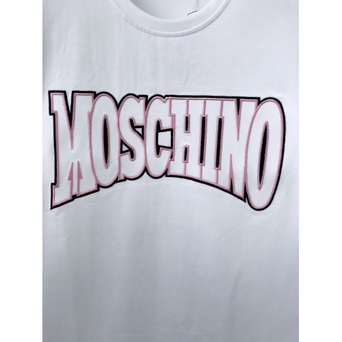 Replica Moschino T-Shirts Short Sleeved For Men #873334 $28.00 USD for Wholesale