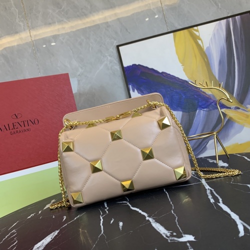 Replica Valentino AAA Quality Messenger Bags For Women #873865 $105.00 USD for Wholesale