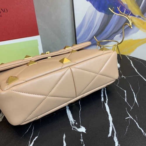 Replica Valentino AAA Quality Handbags For Women #873871 $115.00 USD for Wholesale