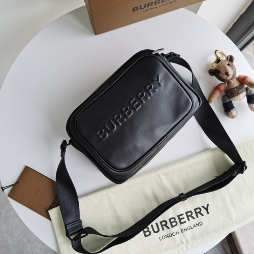 Replica Burberry AAA Messenger Bags For Women #873890 $165.00 USD for Wholesale