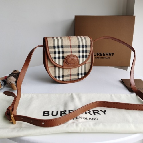 Burberry AAA Messenger Bags For Women #873902 $140.00 USD, Wholesale Replica Burberry AAA Messenger Bags