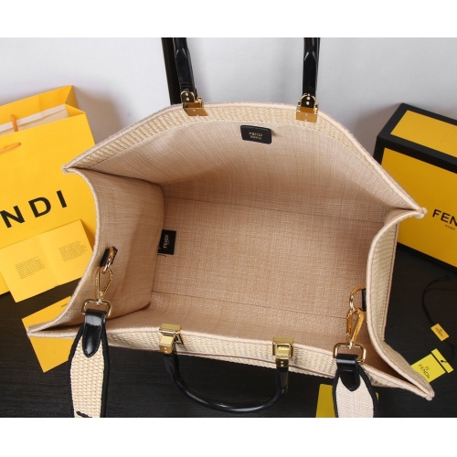 Replica Fendi AAA Quality Handbags For Women #873957 $118.00 USD for Wholesale