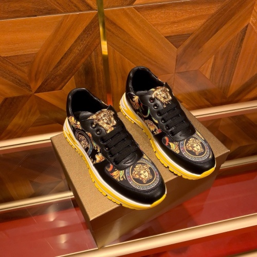 Replica Versace Casual Shoes For Men #874032 $76.00 USD for Wholesale