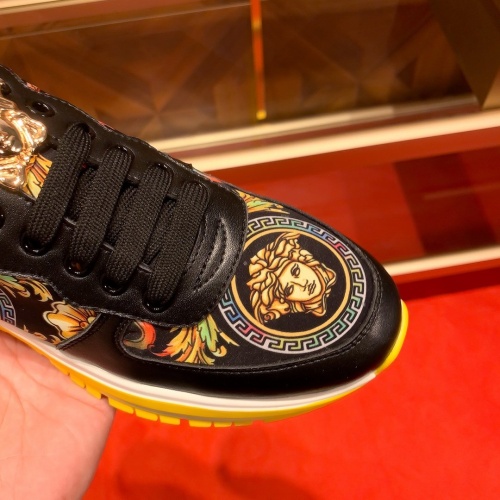 Replica Versace Casual Shoes For Men #874032 $76.00 USD for Wholesale