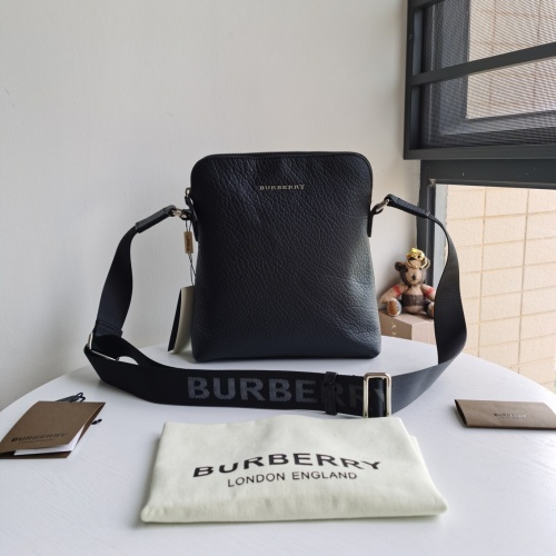 Burberry AAA Man Messenger Bags #875249 $160.00 USD, Wholesale Replica Burberry AAA Man Messenger Bags
