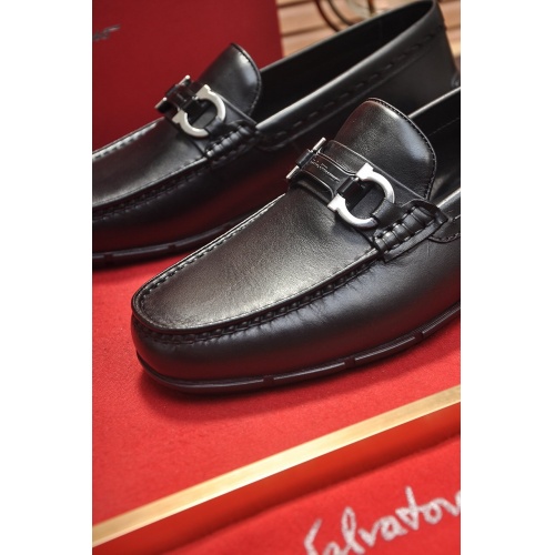 Replica Ferragamo Leather Shoes For Men #875585 $92.00 USD for Wholesale