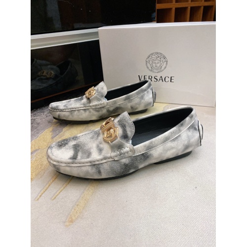 Replica Versace Casual Shoes For Men #876393 $76.00 USD for Wholesale
