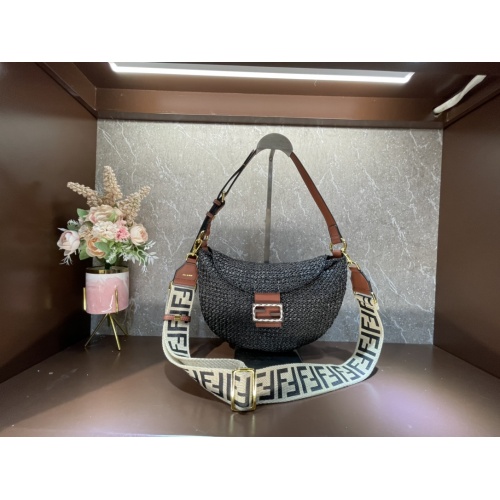 Fendi AAA Quality Messenger Bags For Women #877421 $160.00 USD, Wholesale Replica Fendi AAA Messenger Bags