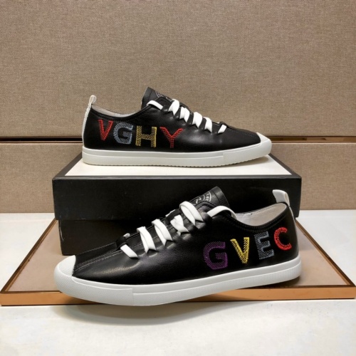 Givenchy Fashion Shoes For Men #877453