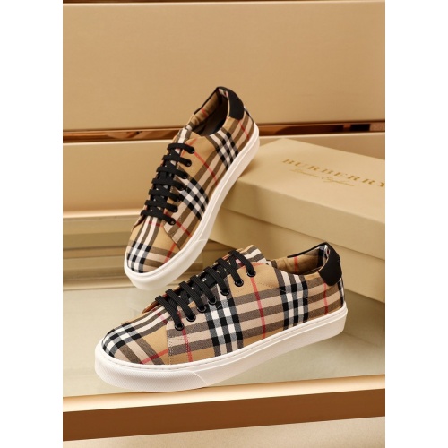 Replica Burberry Casual Shoes For Men #877515 $85.00 USD for Wholesale