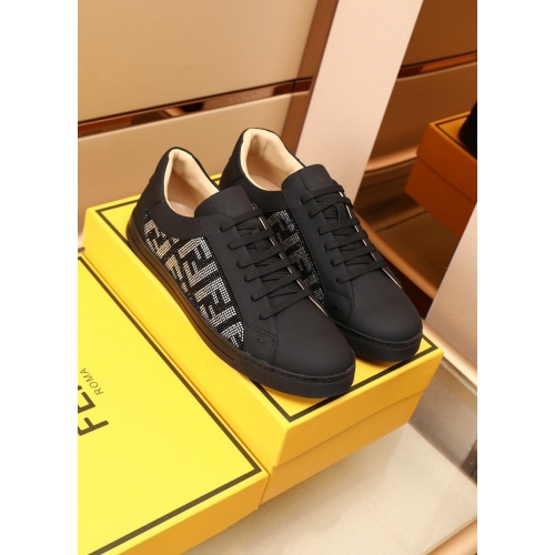 Fendi Casual Shoes For Men #877520