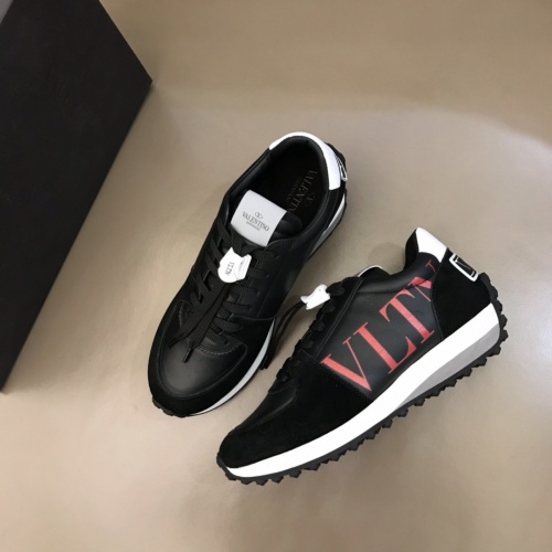 Valentino Casual Shoes For Men #878292 $82.00 USD, Wholesale Replica Valentino Casual Shoes