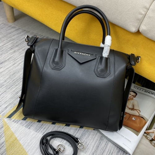 Replica Givenchy AAA Quality Handbags For Women #878842 $102.00 USD for Wholesale