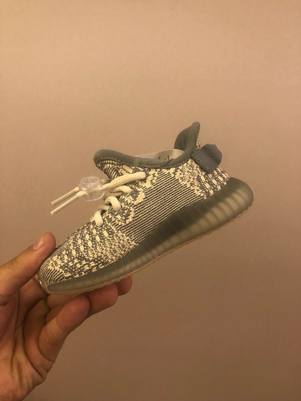 yeezy kid shoes