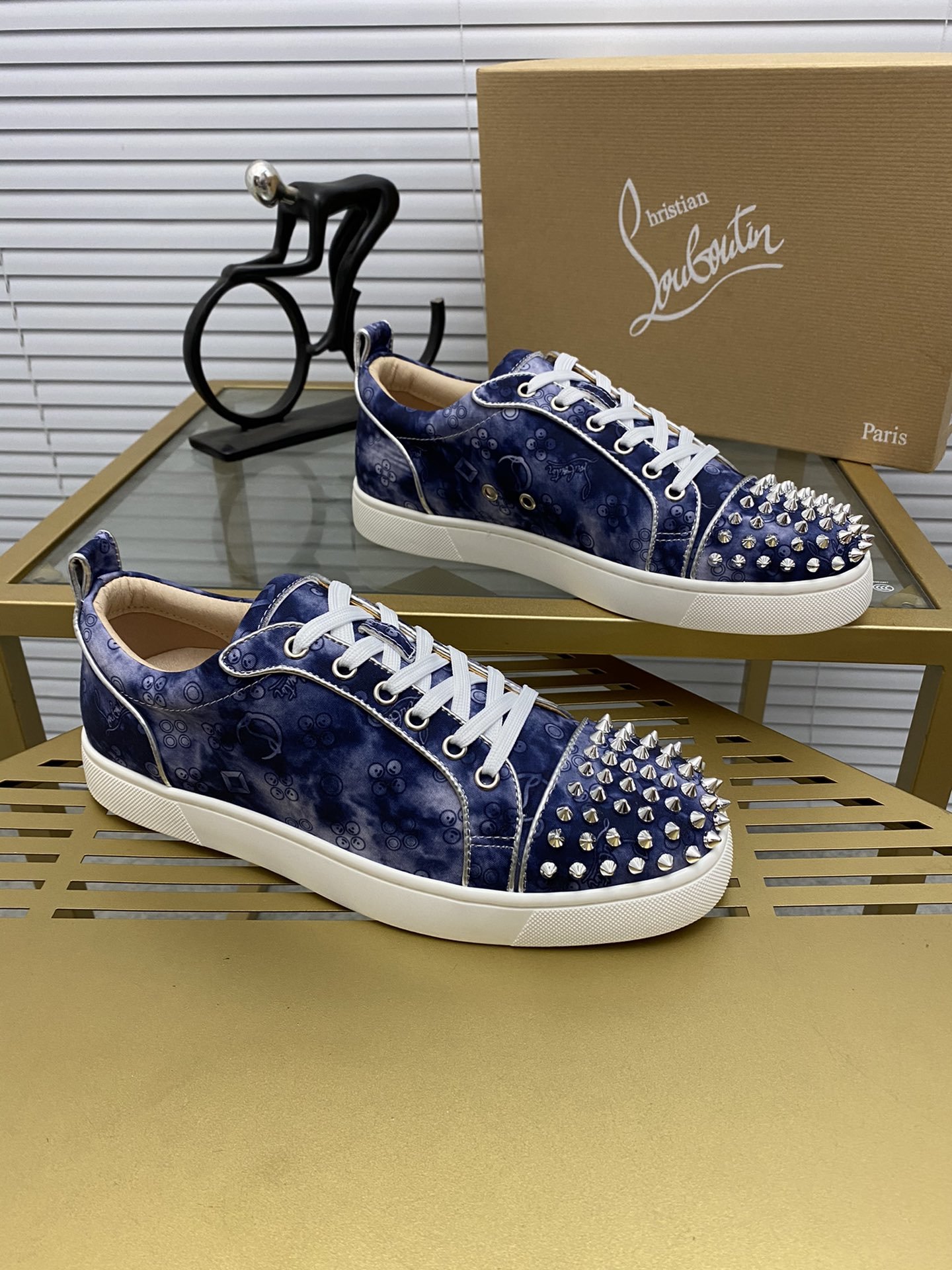 louboutin style shoes