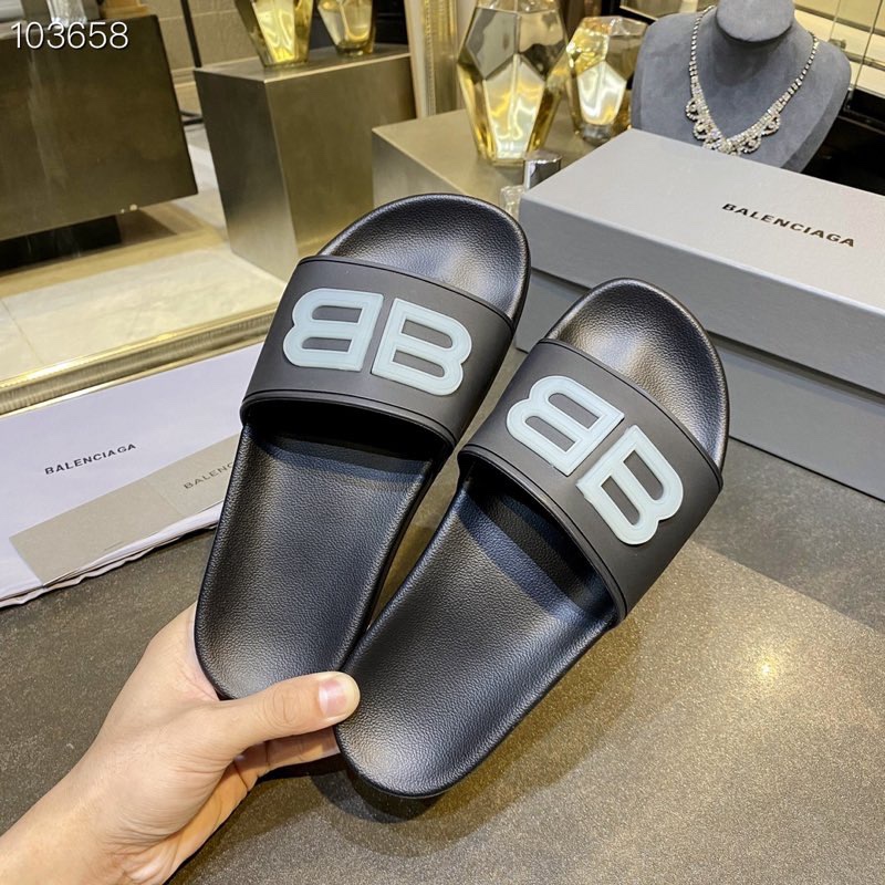 balenciaga slippers