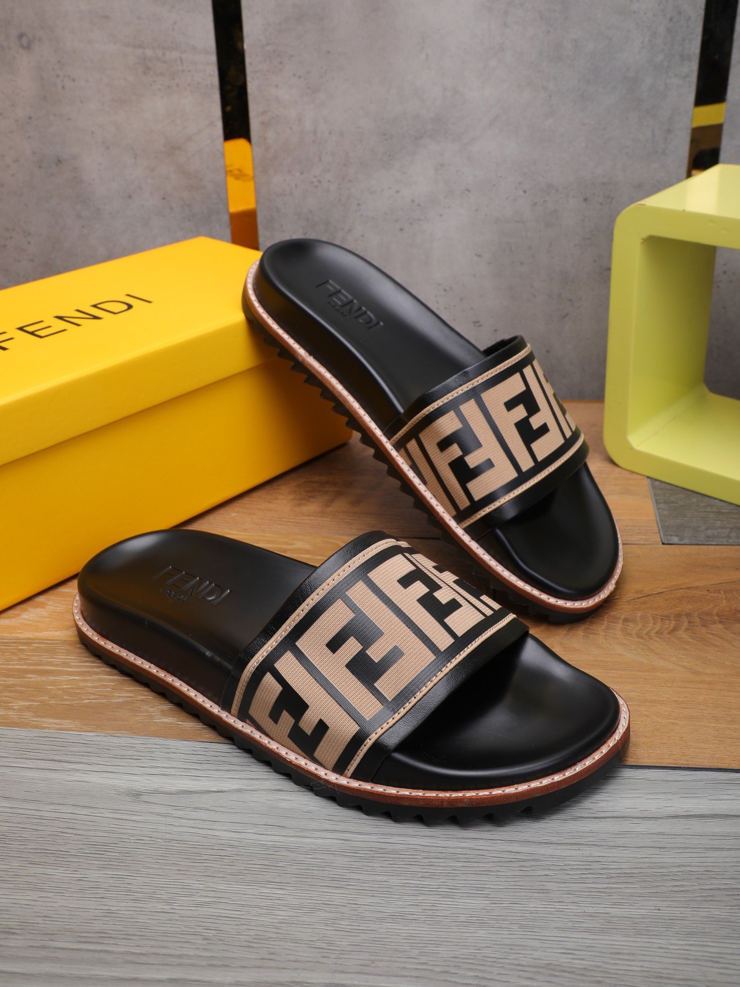 fendi slippers 2019