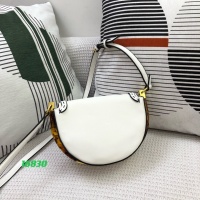 $92.00 USD Fendi AAA Messenger Bags For Women #868743