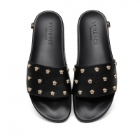 $65.00 USD Versace Slippers For Men #871377