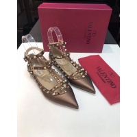 $85.00 USD Valentino Flat Shoes For Women #871513