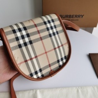$140.00 USD Burberry AAA Messenger Bags For Women #873902