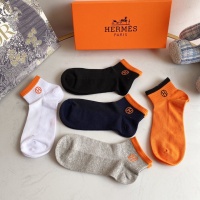 $27.00 USD Hermes Socks #875966
