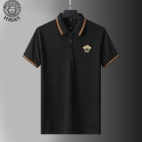 $64.00 USD Versace Tracksuits Short Sleeved For Men #876300